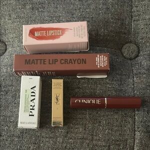 Brand name lipstick and lipgloss combo